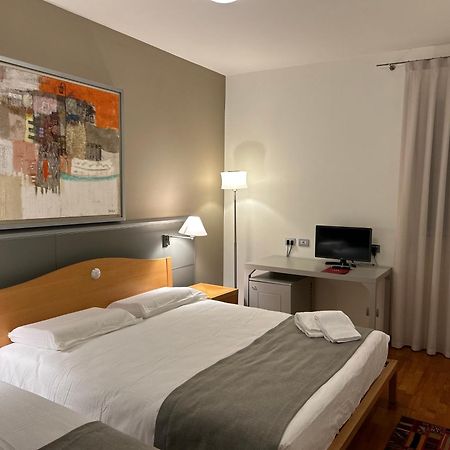 Hotel Centrale Resana Екстериор снимка