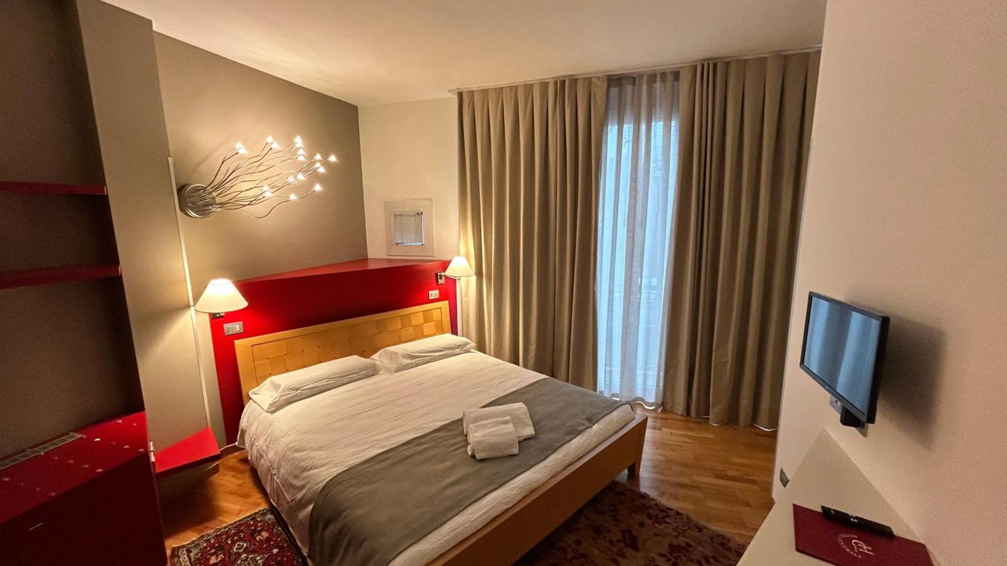Hotel Centrale Resana Екстериор снимка