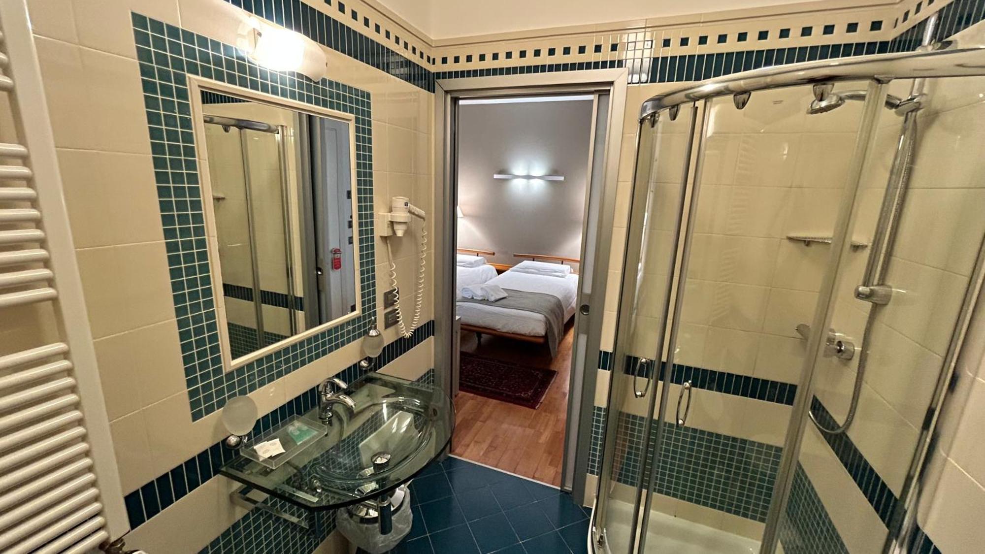 Hotel Centrale Resana Екстериор снимка